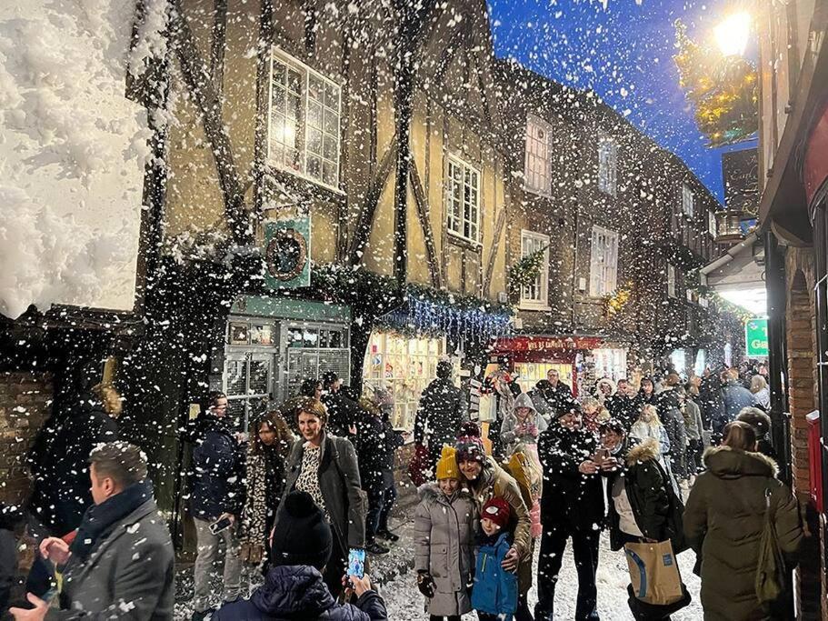 21 The Cocoa Suites York Dış mekan fotoğraf