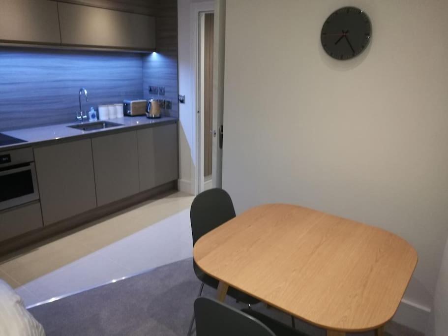 21 The Cocoa Suites York Dış mekan fotoğraf